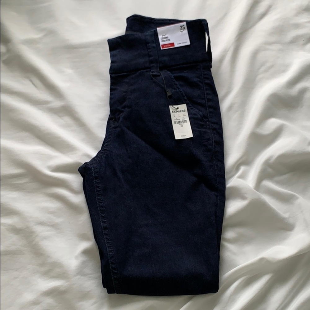 Brand new EXPRESS legging high rise jeans.
